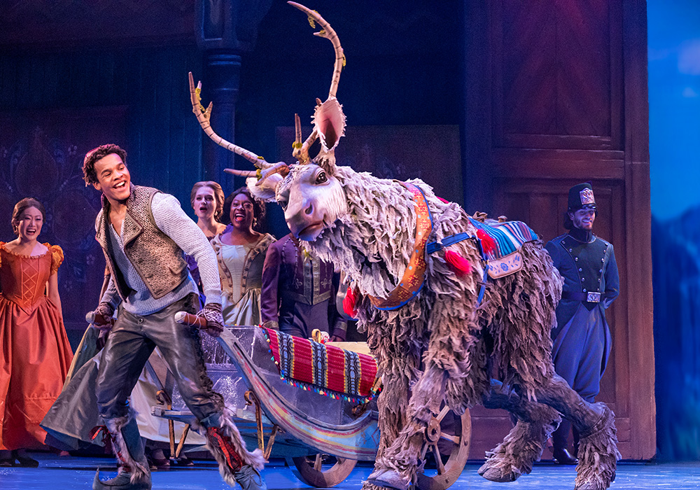 Mason Reeves (Kristoff) and Collin Baja (Sven) in Frozen North American Tour