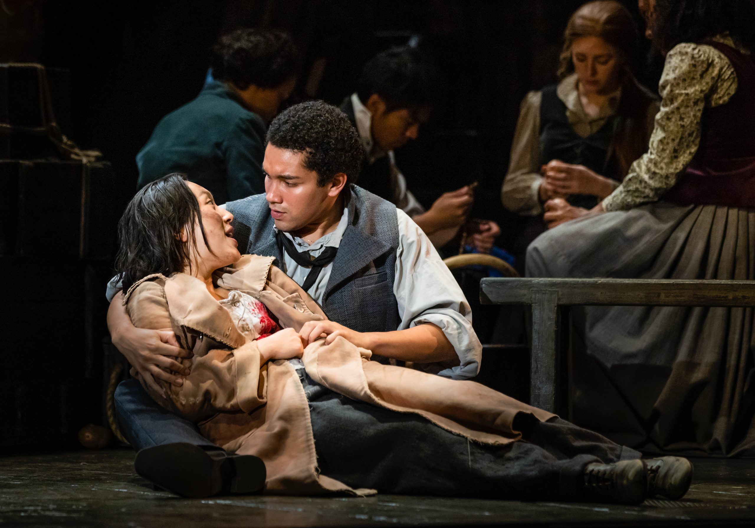 "Fall of Rain" - Christine Heesun Hwang as Éponine and Gregory Lee Rodriguez as Marius in Les Misérables
