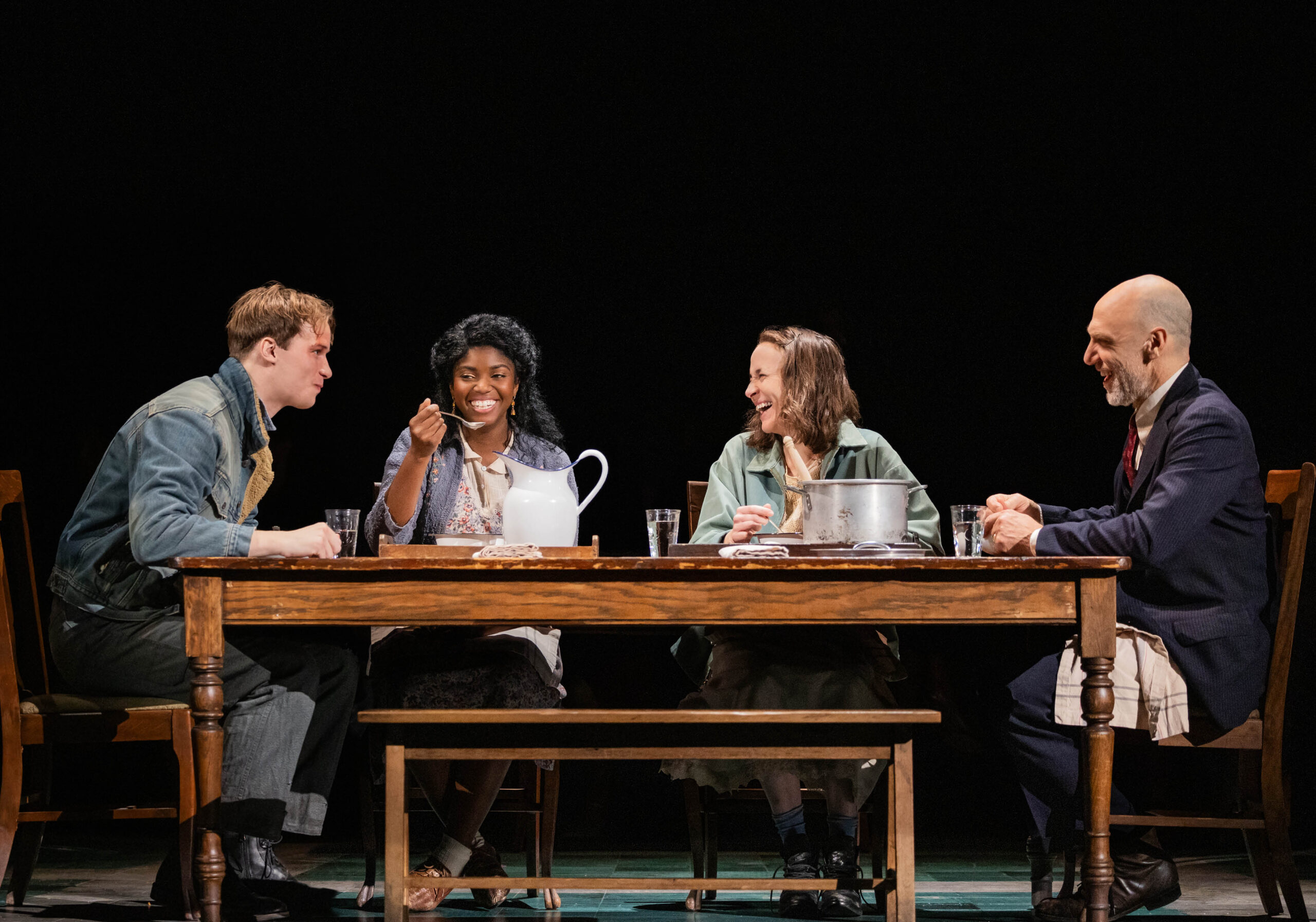 L-R Ben Biggers, Sharaé Moultrie, Jennifer Blood and John Schiappa in the GIRL FROM THE NORTH COUNTRY North American Tour